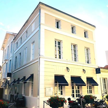 Hotel 2 Etoiles Et Restaurant Le Galet Bleu Fouras Luaran gambar